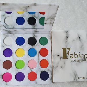 Living Colors Eyeshadow Palette